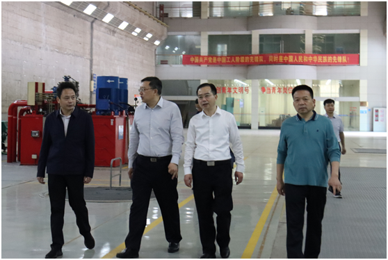 省國資委黨委委員、副主任毛育新帶隊(duì)赴湖南發(fā)展株洲航電分公司開展安全生產(chǎn)督查